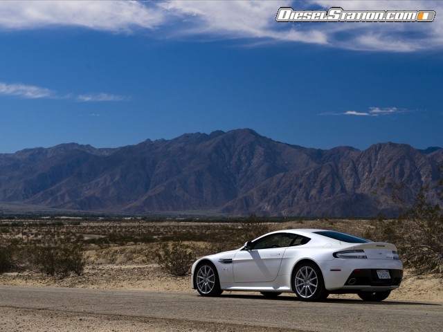 Aston Martin V12 Vantage S 2014 Picture #209 Aston Martin V12 Vantage S 2014 Picture #209